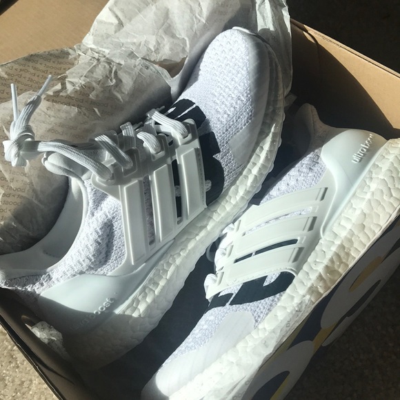 Adidas Ultraboost - Undefeated - Picture 4 of 5